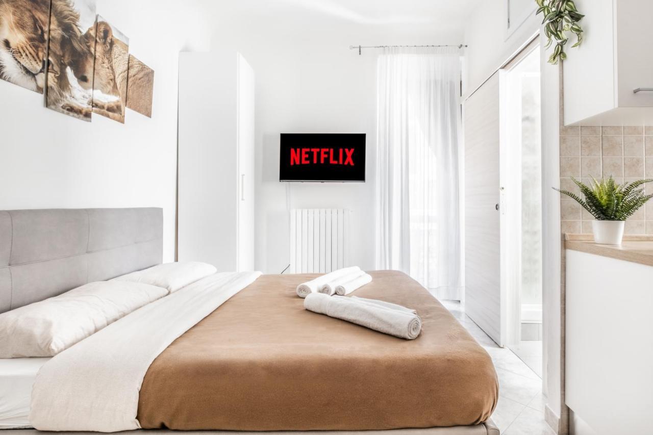 Pretty House Navigli-Duomo Netflix & Design Διαμέρισμα Μιλάνο Εξωτερικό φωτογραφία